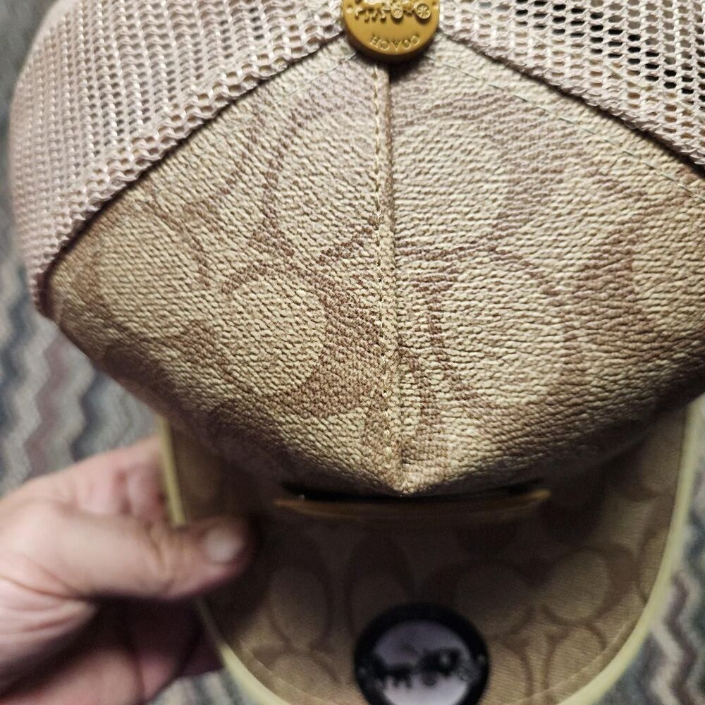 Coach Men's Tan and Cream Hat - Picture 3 of 8